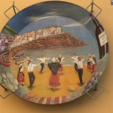 Face A La Les Elmes * Banyuls-sur-Mer