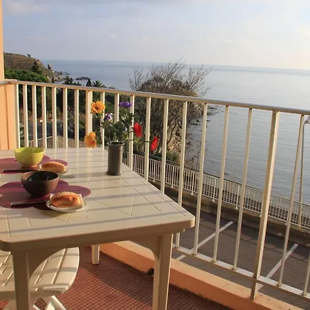 Face A La Les Elmes * Banyuls-sur-Mer